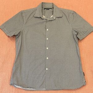 Perry Ellis med men’s slim fit  Geometric short sleeve Shirt